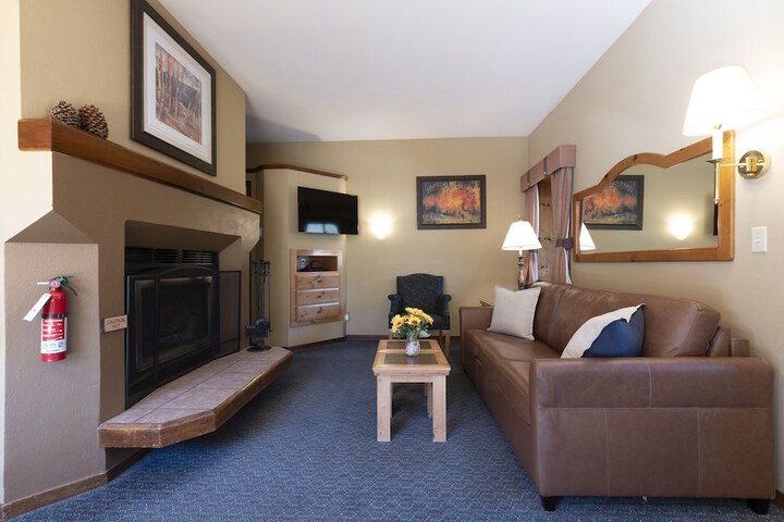 Olympic Village Inn
