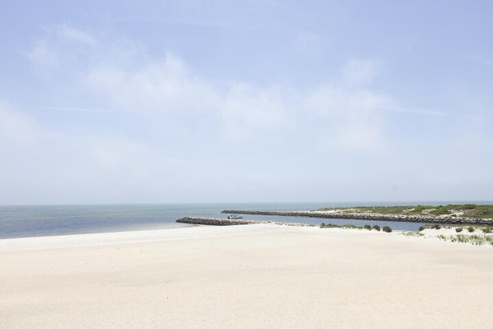 Red Jacket Beach Resort