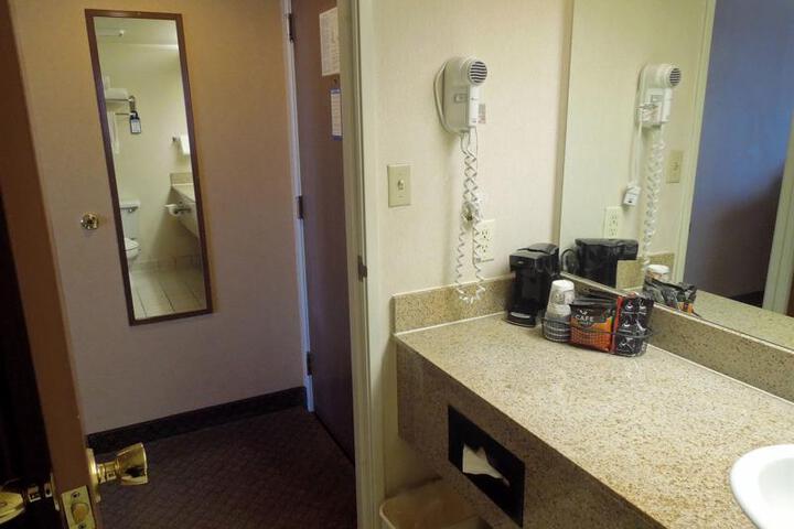 BEST WESTERN PLUS TEMPE BY THE MALL