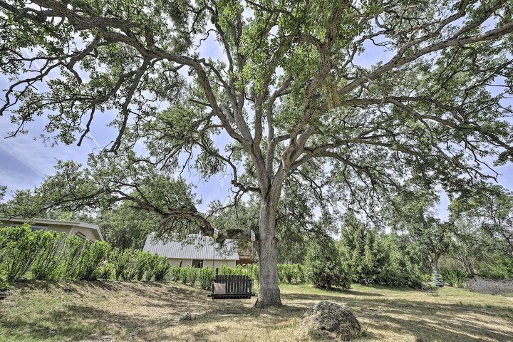 Family Home Near Kings & Sequoia National Parks!