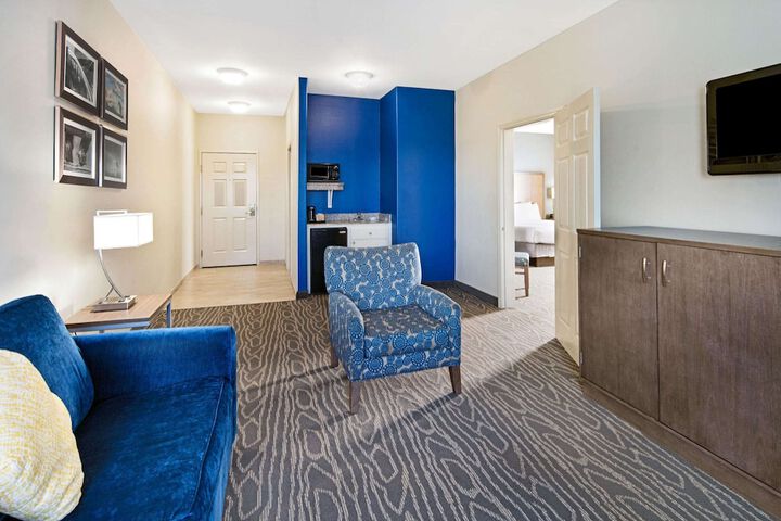 Room 41 of 50