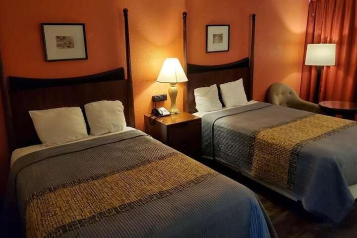 Room 7 of 21