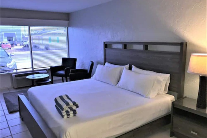 Room 22 of 25