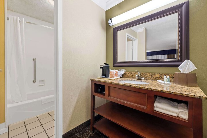 Quality Inn Morgan City
