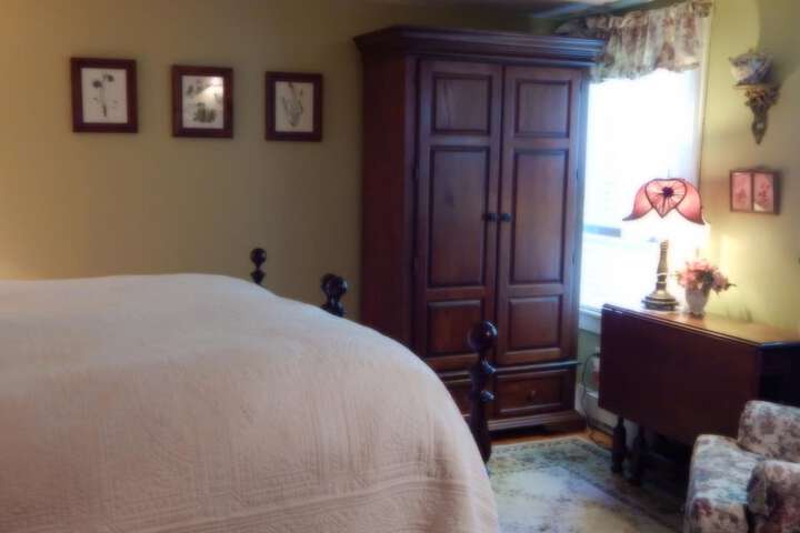 Room 13 of 29