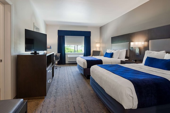 Room 21 of 30
