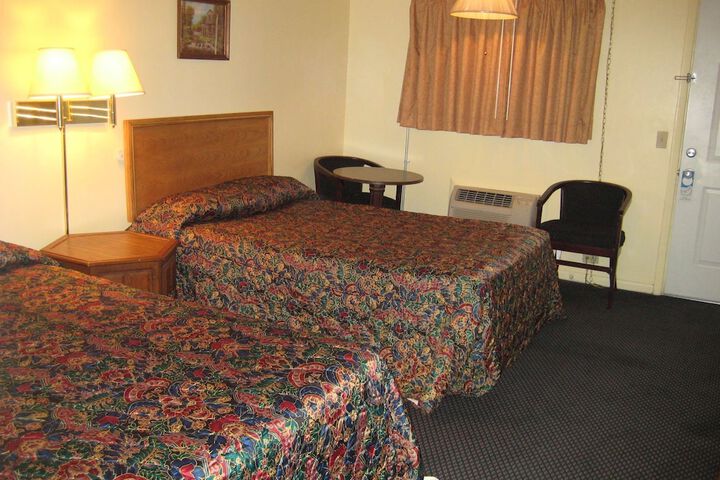 Room 21 of 31