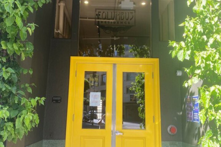 COLUMBUS RESIDENCE