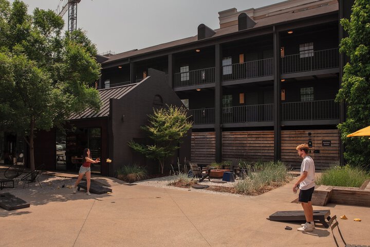 Hotel Exterior 54 of 55