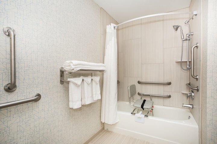 Room 25 of 50