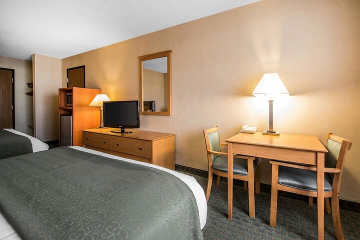 Room 20 of 32