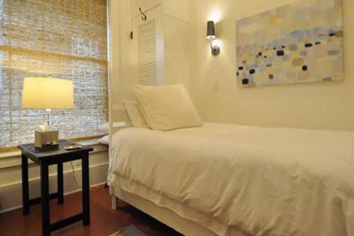 Room 266 of 353