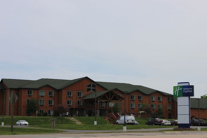 Hotel 5 of 45