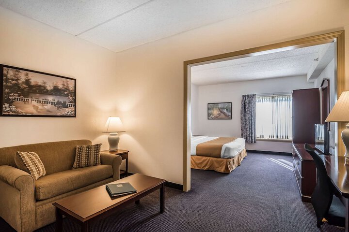 Room 20 of 36