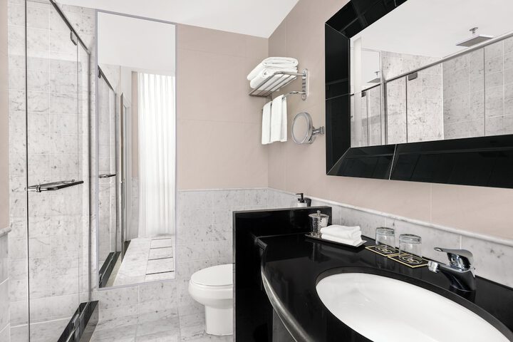 Sofitel Montreal Golden Mile