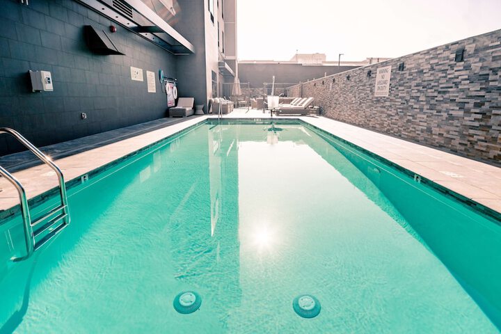 Pool 5 of 30