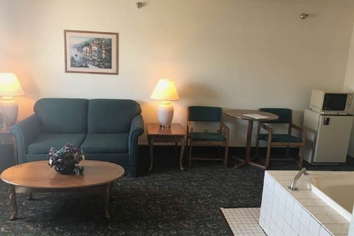 Room 13 of 42