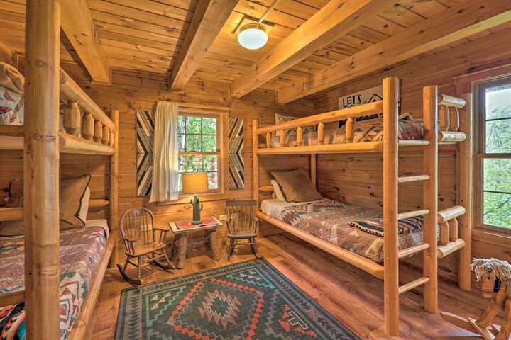 Cozy Retreat w / Porch & Double JJ Resort Access!
