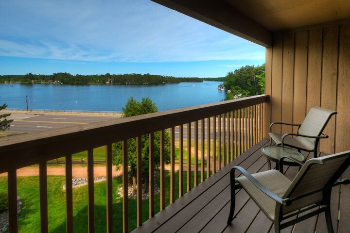 The Pointe Hotel and Suites
