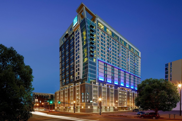 Hotel 2 of 60
