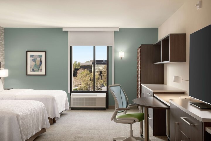 Room 26 of 44