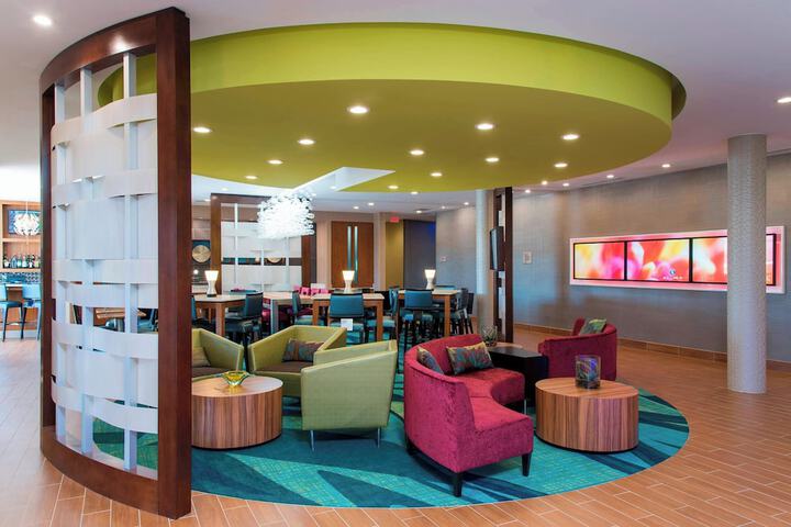 Hotel Interior 7 of 28