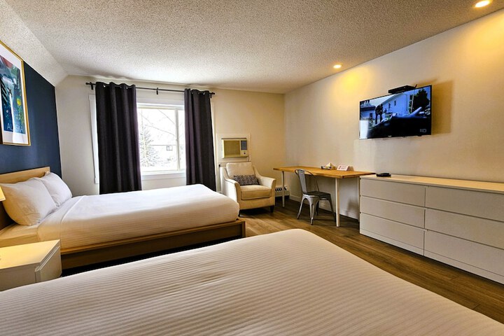 Cloud 9 Inn