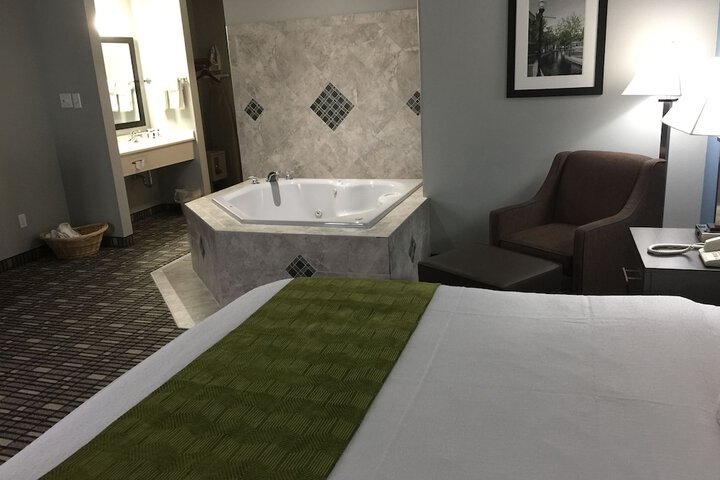 Baymont by Wyndham Pella