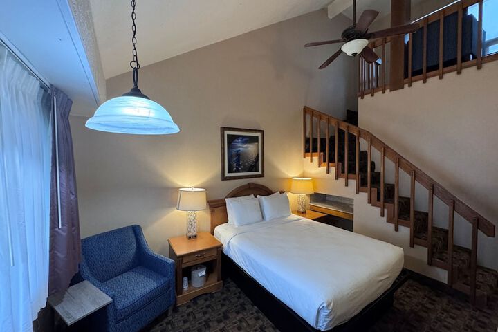 Promenade Inn & Suites Oceanfront