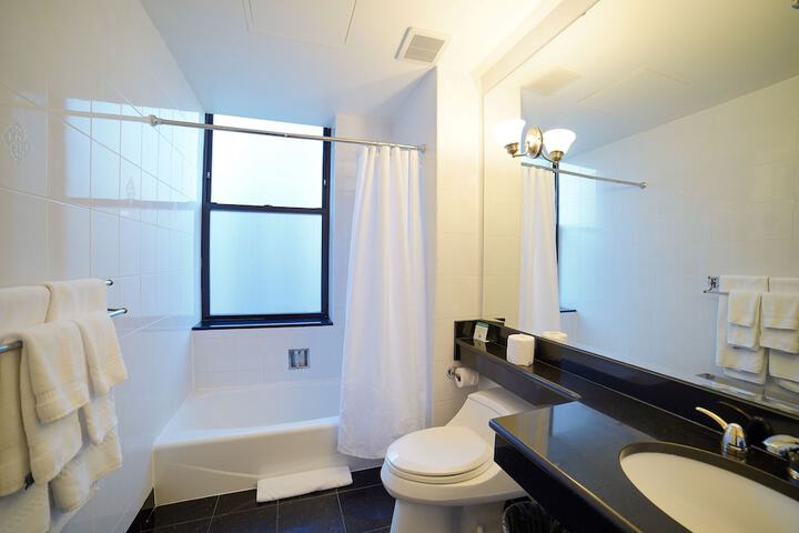 Room 40 of 83