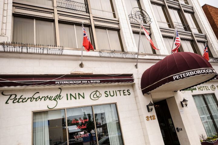 Hotel 4 of 60