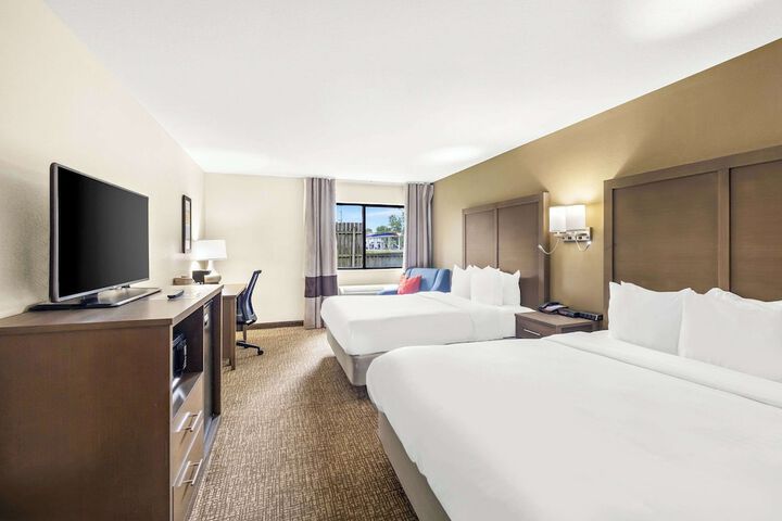 Room 21 of 42