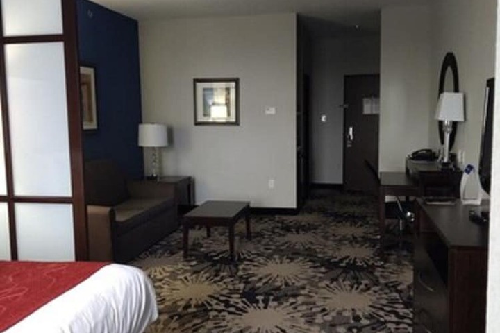 Comfort Suites Greenville