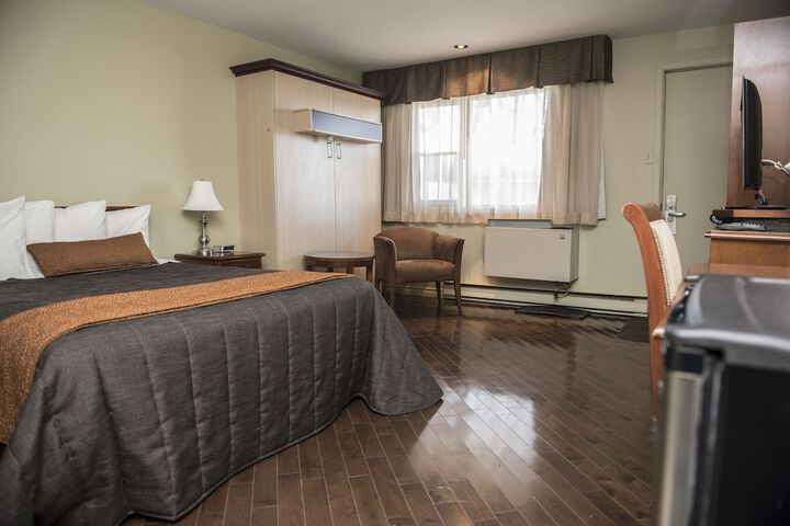 Room 19 of 49