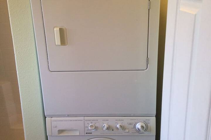 Room 12 of 19
