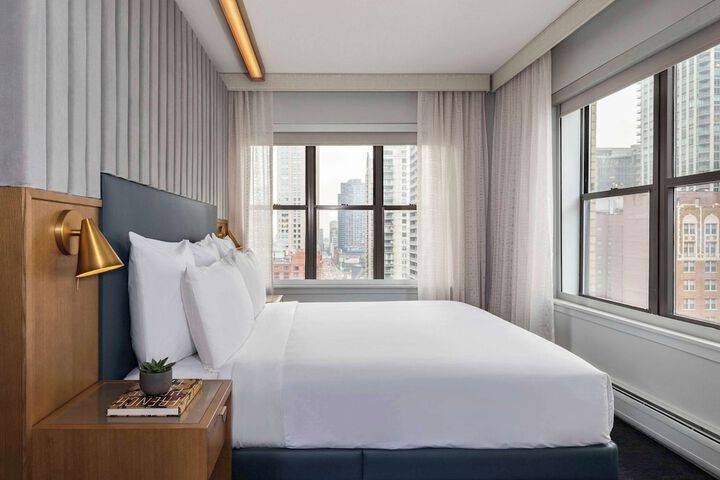 Room 38 of 60