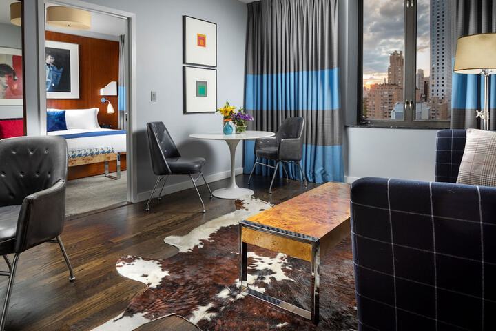 Room 35 of 43