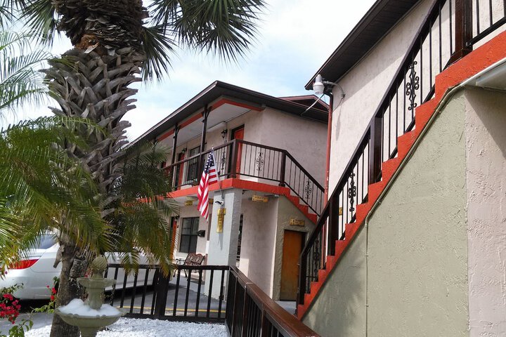 Merida Inn and Suites