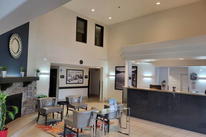 Super 8 by Wyndham Trois-Rivieres