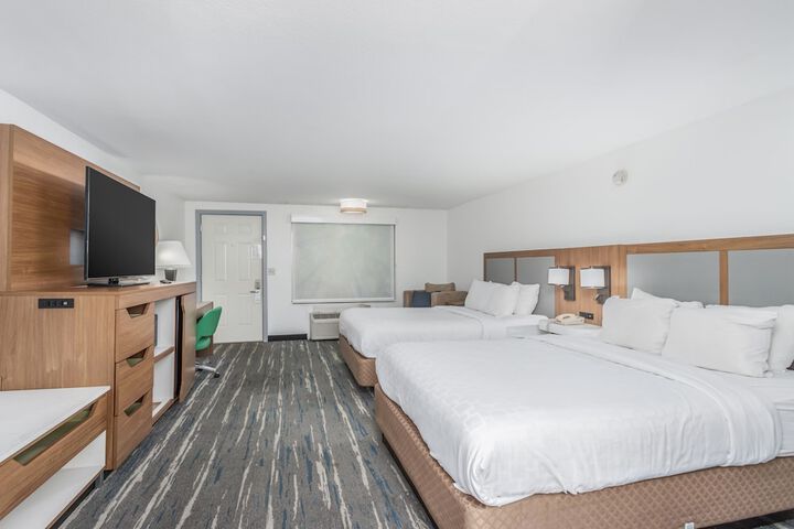 Room 62 of 85