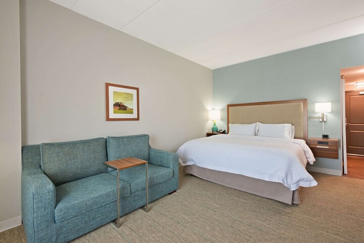 Hampton Inn & Suites North Huntingdon-Irwin