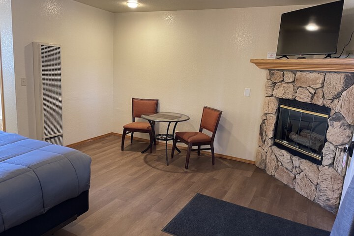 Room 46 of 84