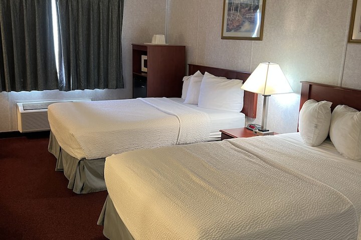 Room 15 of 25