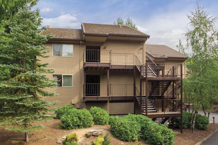 Whispering Woods Resort