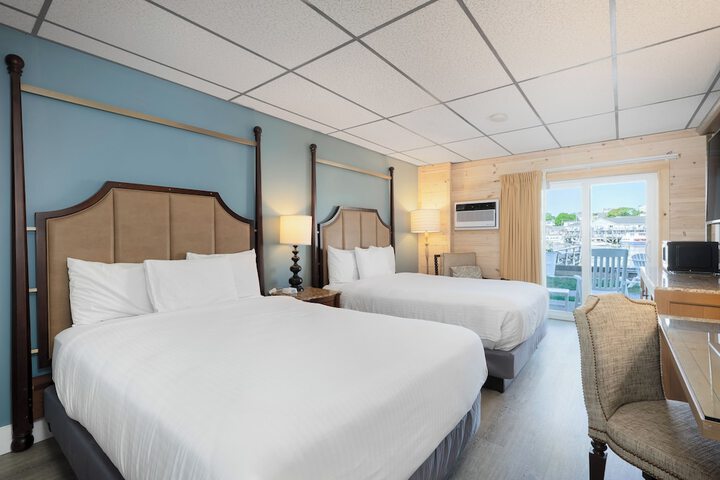 Boothbay Harbor Inn
