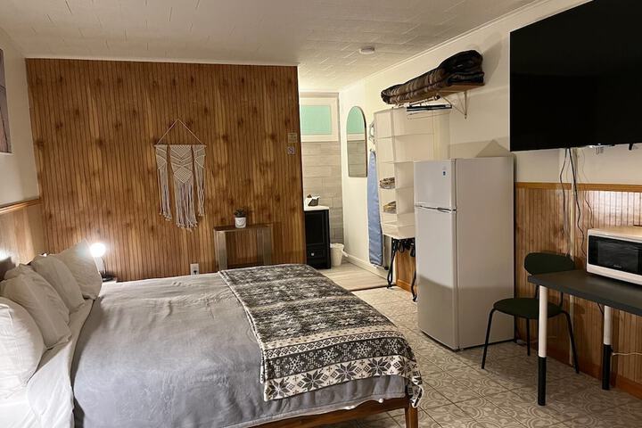 High Point Motel