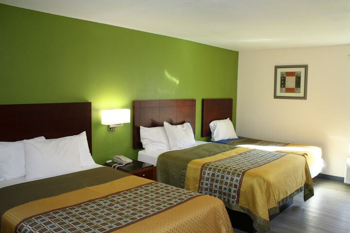 Room 29 of 62