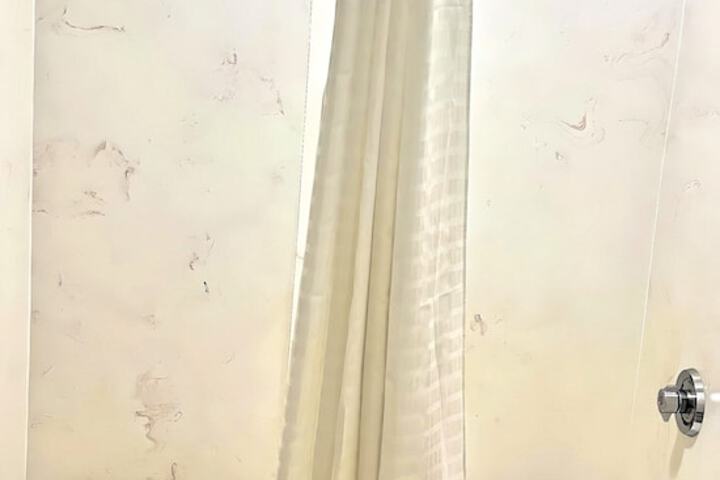 Room 15 of 22