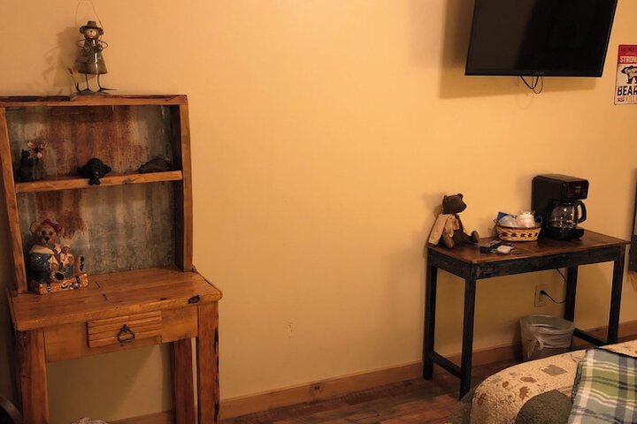 Room 16 of 63