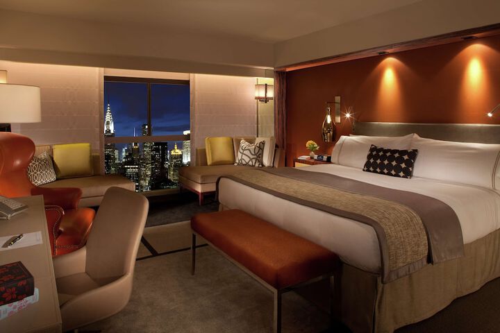 Room 70 of 113